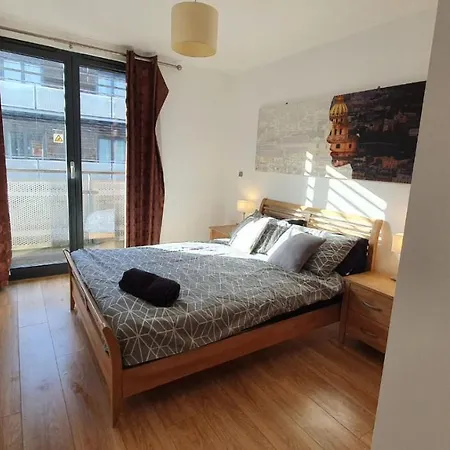 Apartment Modern Arcadian Centre 2 Bed / Balcony Birmingham